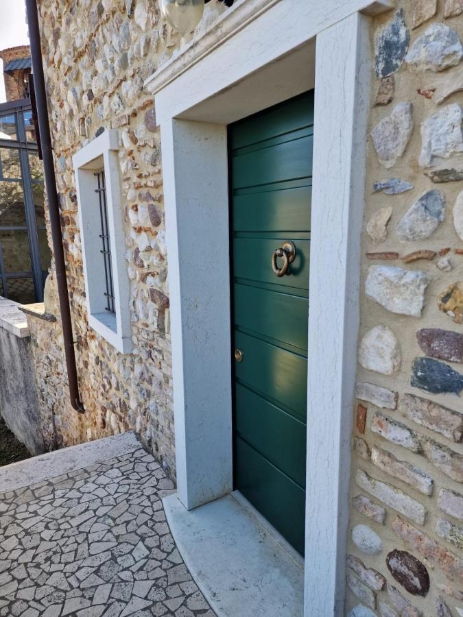 Thomas' Castle Apartamento Pozzolengo Exterior foto